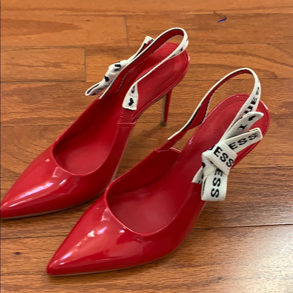 Guess sling back pumps.